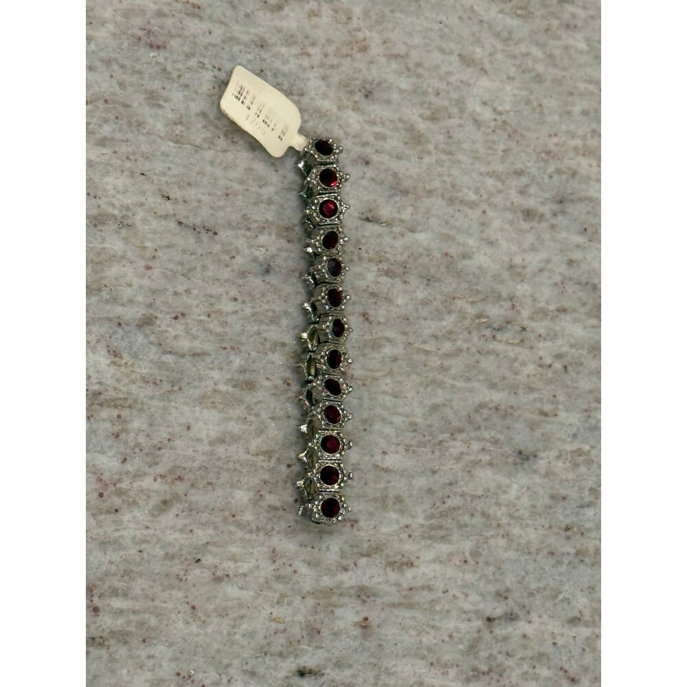 Vintage Style Silver Red Rhinestone Stretch Bracelet – Deep Ruby Gem